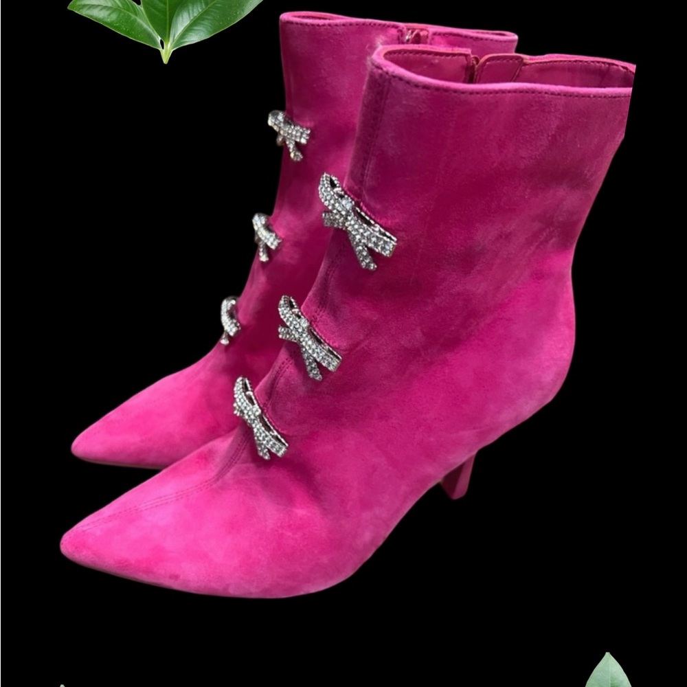 Gianni Bini, SIZE 10 ..Vibrant Pink Suede Ankle Boots with Crystal Bows